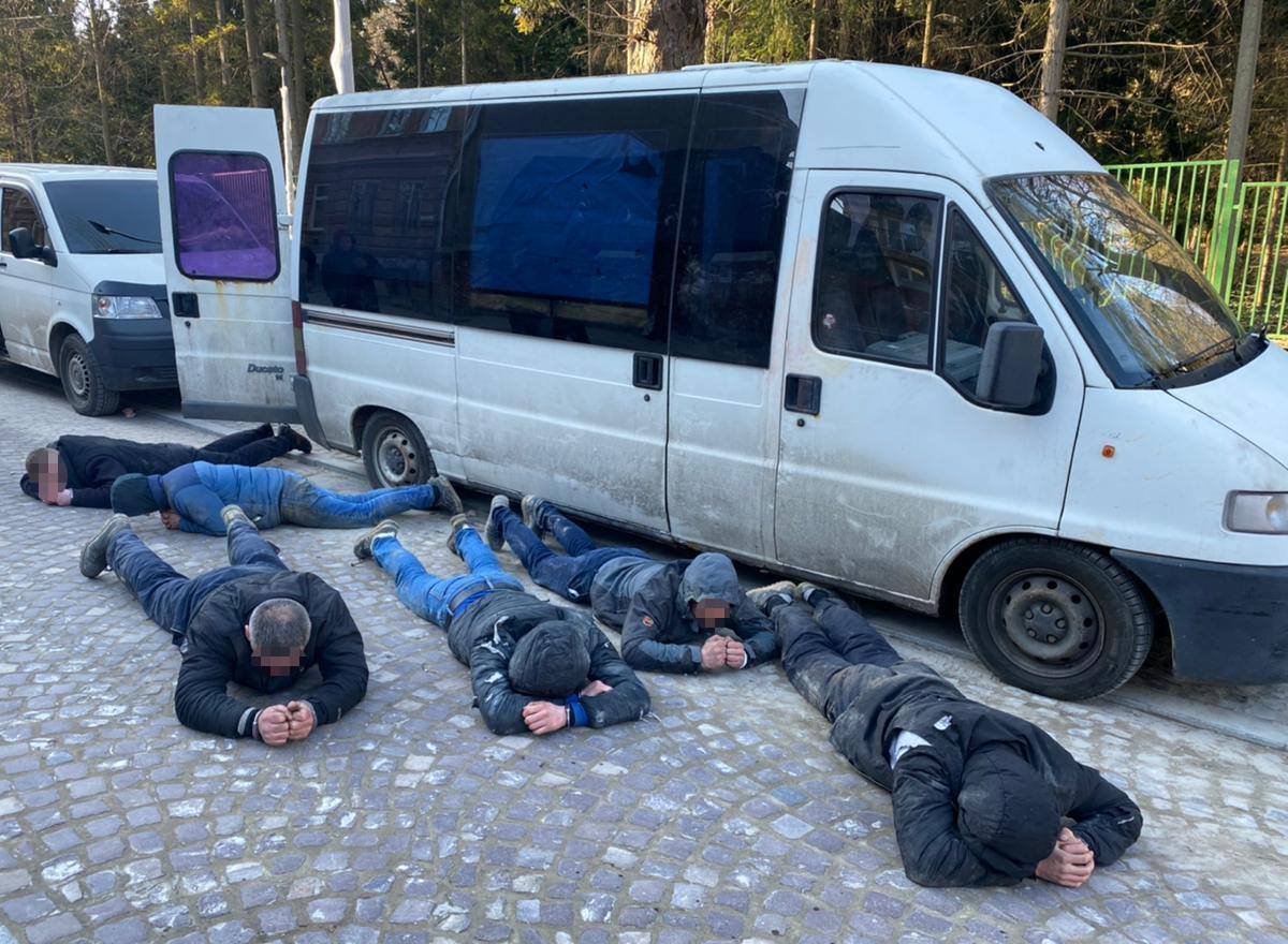 У Львові затримали групу зловмисників, Фото: поліція