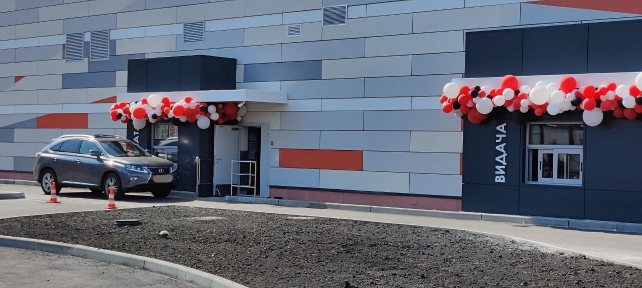 У Львові відкрили цілодобовий ресторан мережі KFC, - ФОТО