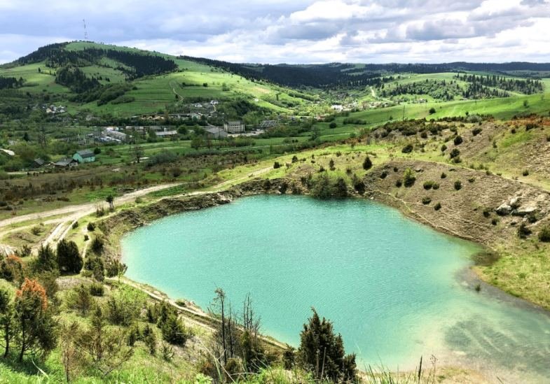 Куди поїхати біля Львова: локації для цікавого відпочинку