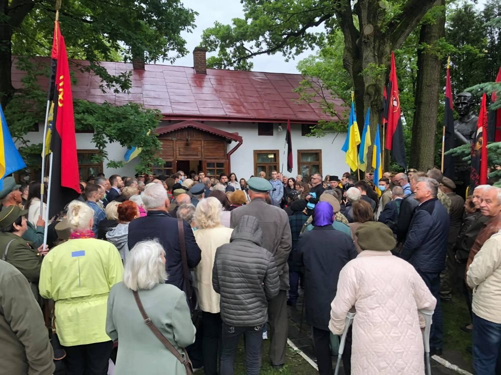Як у Зашкові відзначили 130-ту річницю з дня народження Євгена Коновальця, - ФОТО