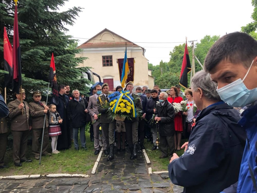 У Зашкові урочисто відзначили 130-ту річницю з дня народження Євгена Коновальця, Фото: пресслужби Львівської міськради
