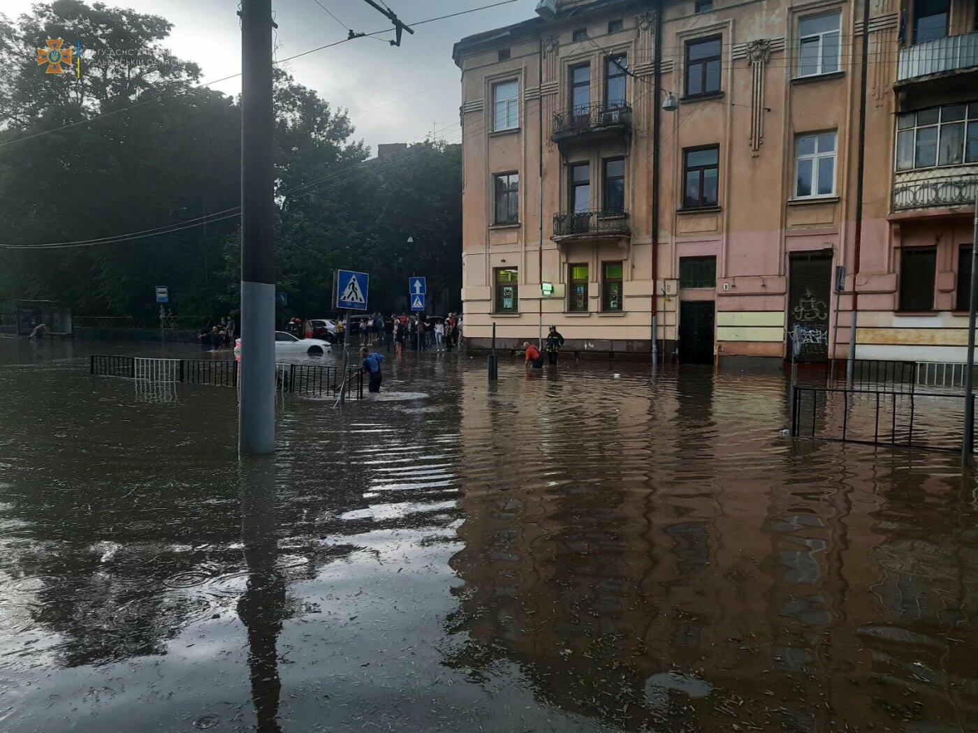 Наслідки негоди у Львові 30 червня, Фото - ДСНС