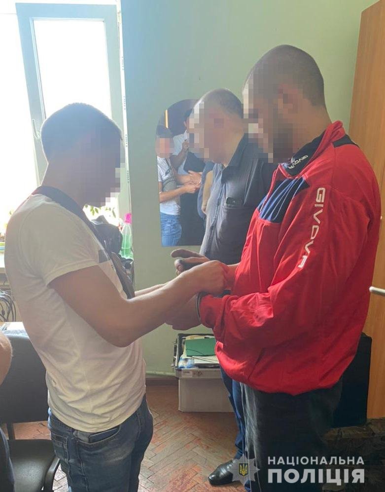 Побили і вивезли в ліс: на Львівщині викрали 20-річного хлопця за неіснуючий борг 