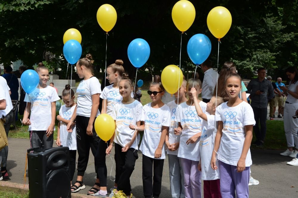 У Львові урочисто підняли прапори України та олімпійського комітету з нагоди старту Олімпіади, Фото: Олександр Мазуренко
