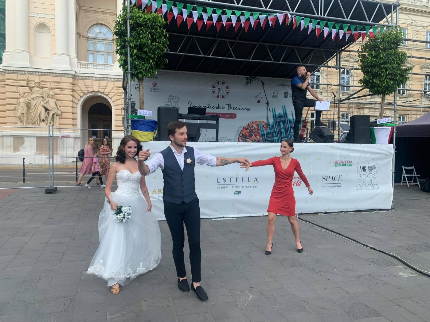Танець молодят на "Італійському весіллі" у Львові, Фото - 032