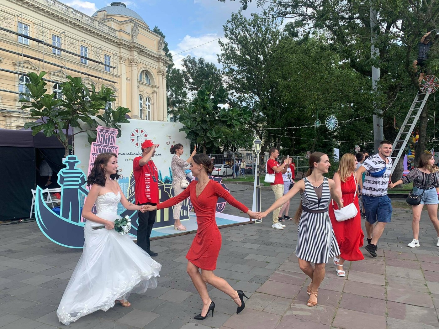 Танець молодят на "Італійському весіллі" у Львові, Фото - 032