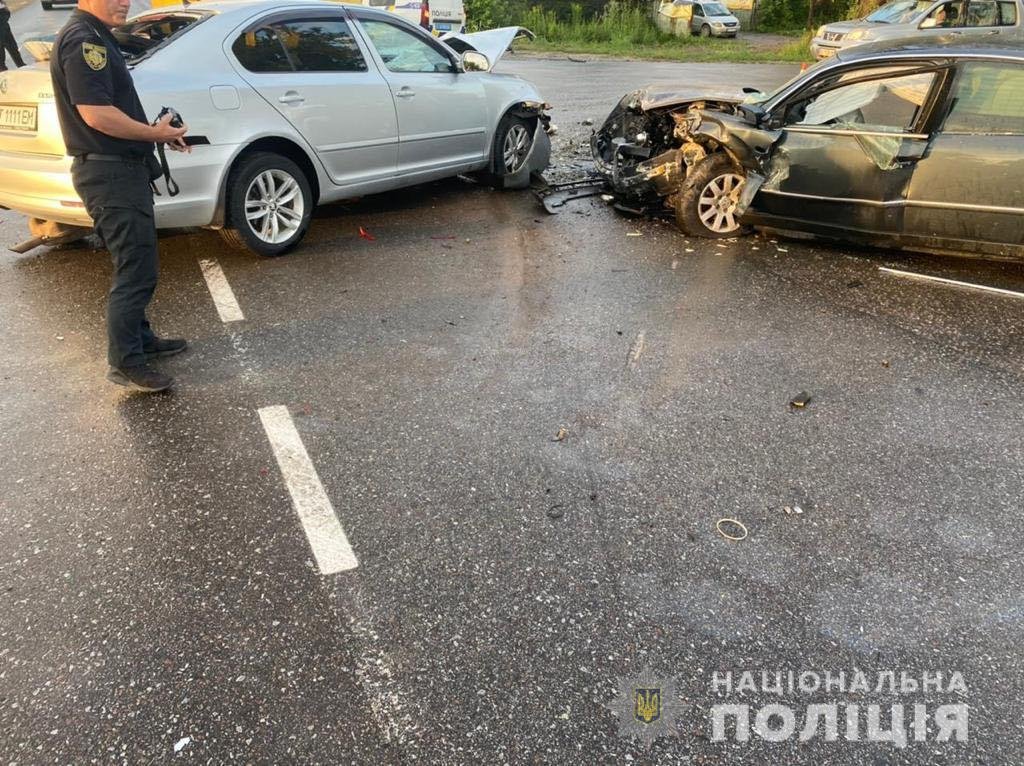  Потрійне автозіткнення на Львівщині: п’ятеро постраждалих, - ФОТО