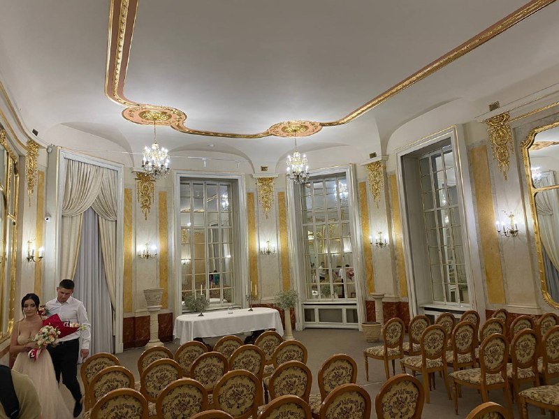 Дзеркальна зала Палацу Потоцьких, Фото: 032.ua