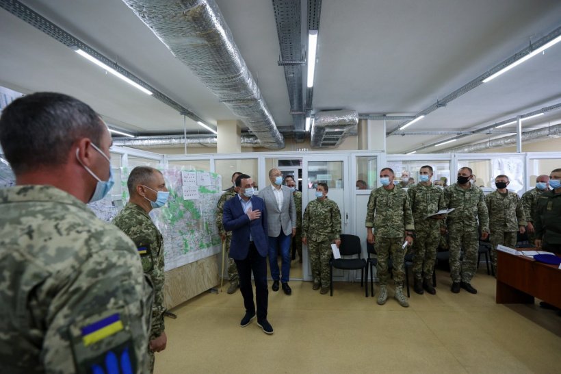 Прем’єр-міністри України та Грузії відвідали Міжнародний центр миротворчості та безпеки на Львівщині, фото-5, Фото: КМУ