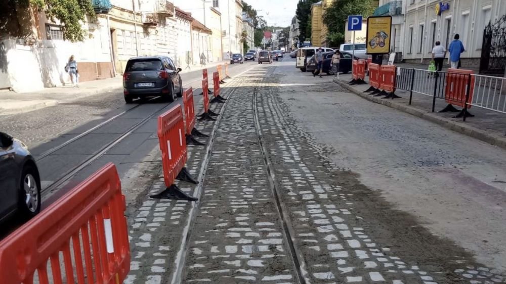 У Львові завершені ремонтні роботи на вулиці Личаківській: трамваї  №1 та №2  знову курсують за звичними маршрутами