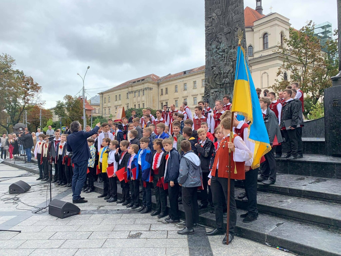 У Львові "Дударик" виконав молитву за Україну