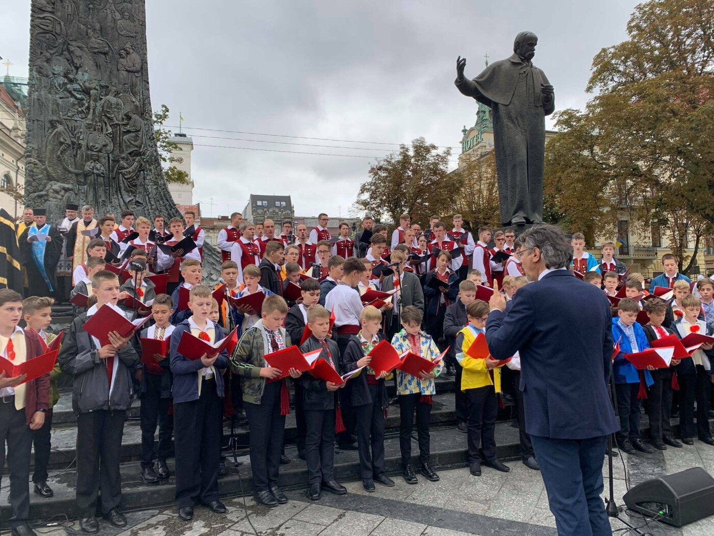 У Львові "Дударик" виконав молитву за Україну