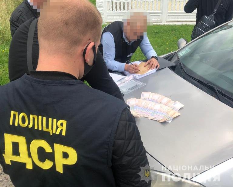 На Львівщині керівник лісництва погорів на хабарі у 50 тисяч, - ФОТО, фото-2