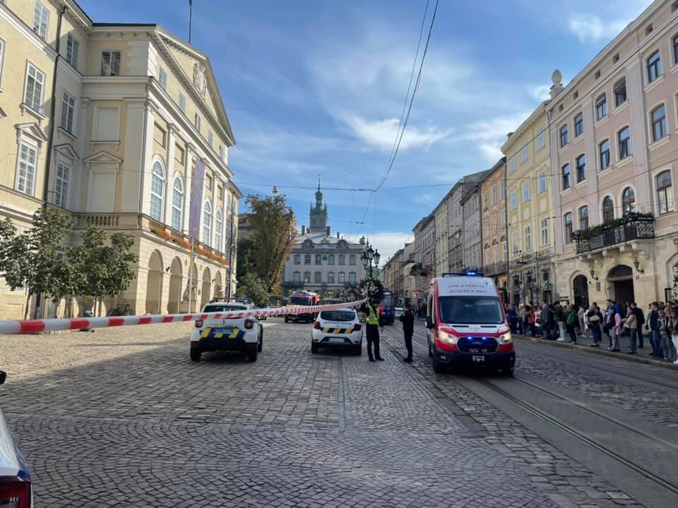 Без паніки: СБУ проводить у львівській Ратуші антитерористичні навчання