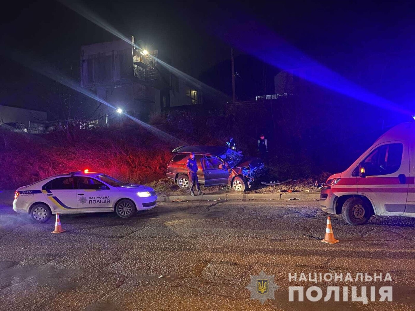 Виїхав на зустрічну: у ДТП постраждало четверо львів’ян, - ФОТО