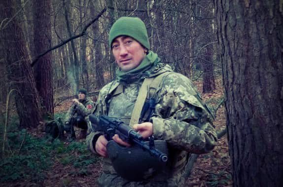 На Донбасі загинув воїн ЗСУ з Львівщині: у нього залишилась вагітна дружина