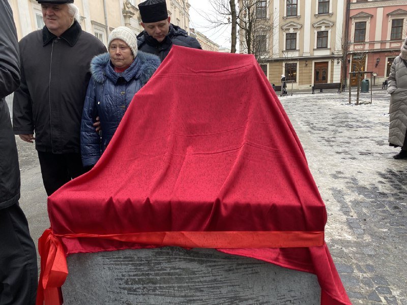 У Львові встановили мініатюру Гарнізонного храму, яка доступна для незрячих людей, - ФОТО, ВІДЕО
