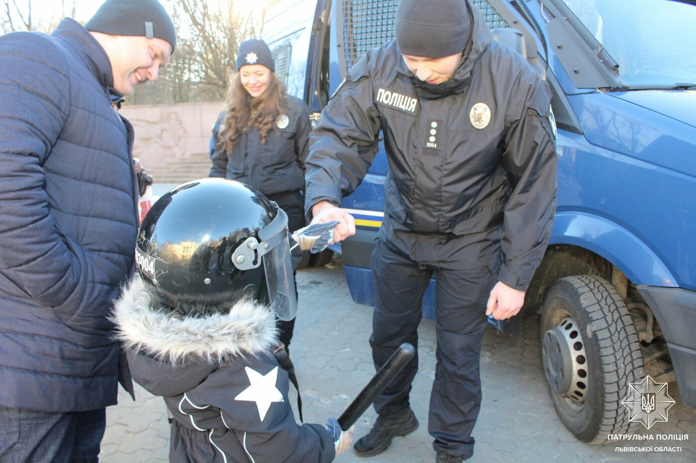 Як у Львові святкували Різдво з патрульними, - ФОТО