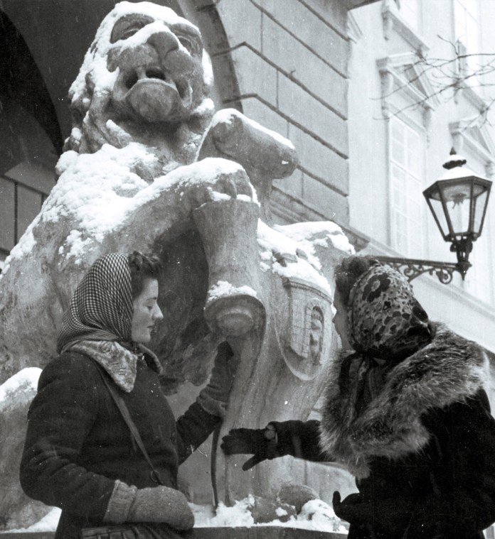 Зима у Львові в роки німецької окупації