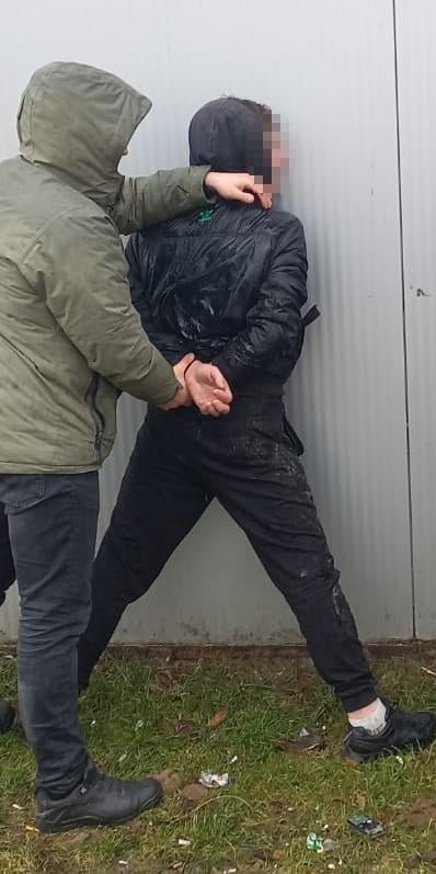 Фото - поліції Львівщини, У Львові затримали зловмисників, які розповсюджували наркотики У Львові затримали зловмисників, які розповсюджували наркотики