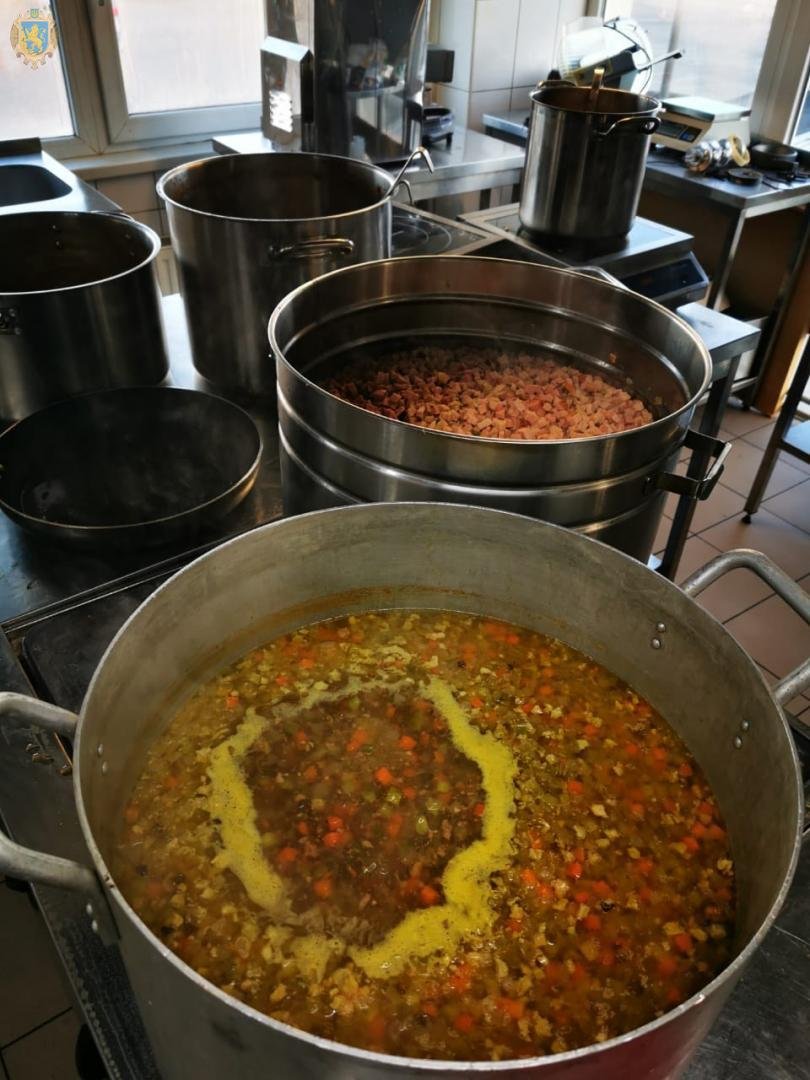 Фото: пресслужби Львівської ОДА, Як забезпечують організацію харчування для вимушених переселенців на Львівщині Як забезпечують організацію харчування для вимушених переселенців на Львівщині