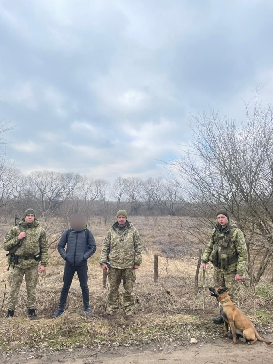 На Львівщині за добу затримали шестеро чоловіків, які намагалися незаконно перетнути кордон 