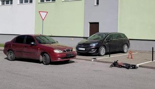 Поліція Львівської області, 15-річний хлопець внаслідок ДТП отримав тілесні ушкодження. 15-річний хлопець внаслідок ДТП отримав тілесні ушкодження.