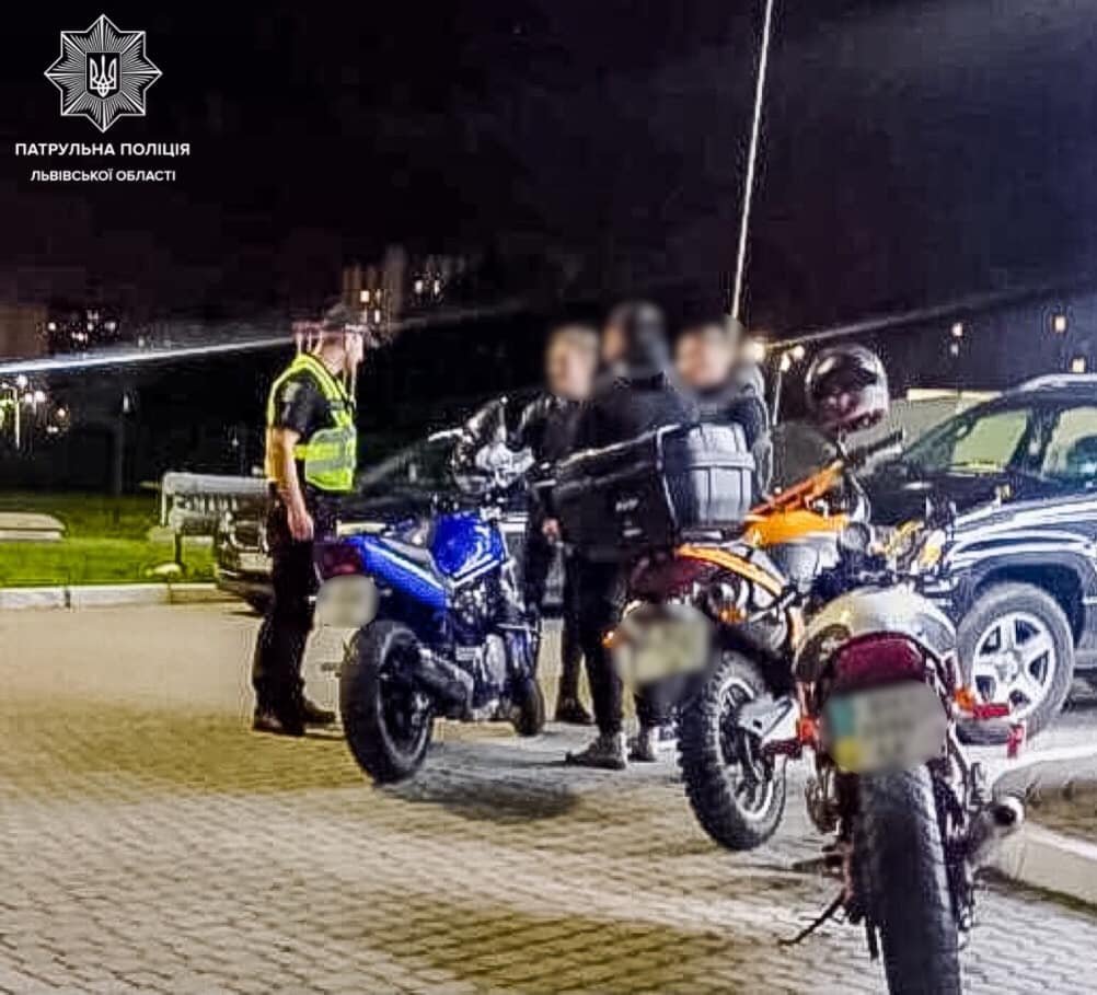Патрульна поліція у Львові намагається домовитися із гучними байкерами, - ФОТО