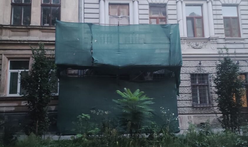 У мерії Львова повідомили, скільки балконів потребують ремонту