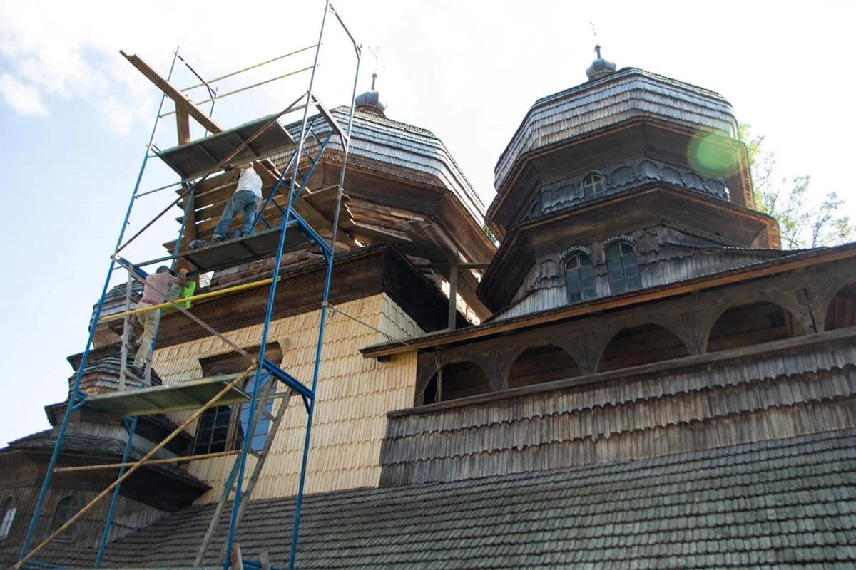 У Дрогобичі за три мільйони гривень реставрують церкву Святого Юра, - ФОТО