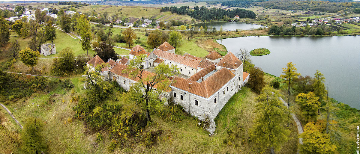 Свірзький замок, Львівська область, подорож Україною