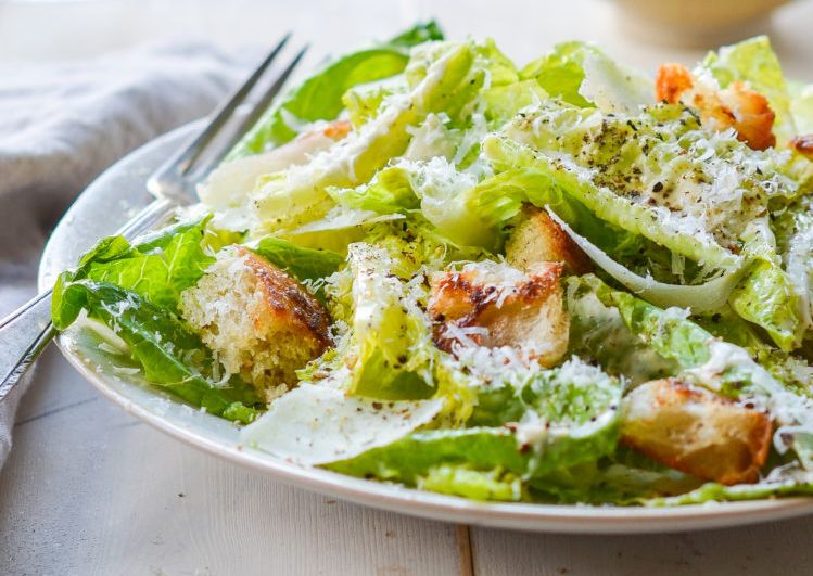Домашній салат Цезар