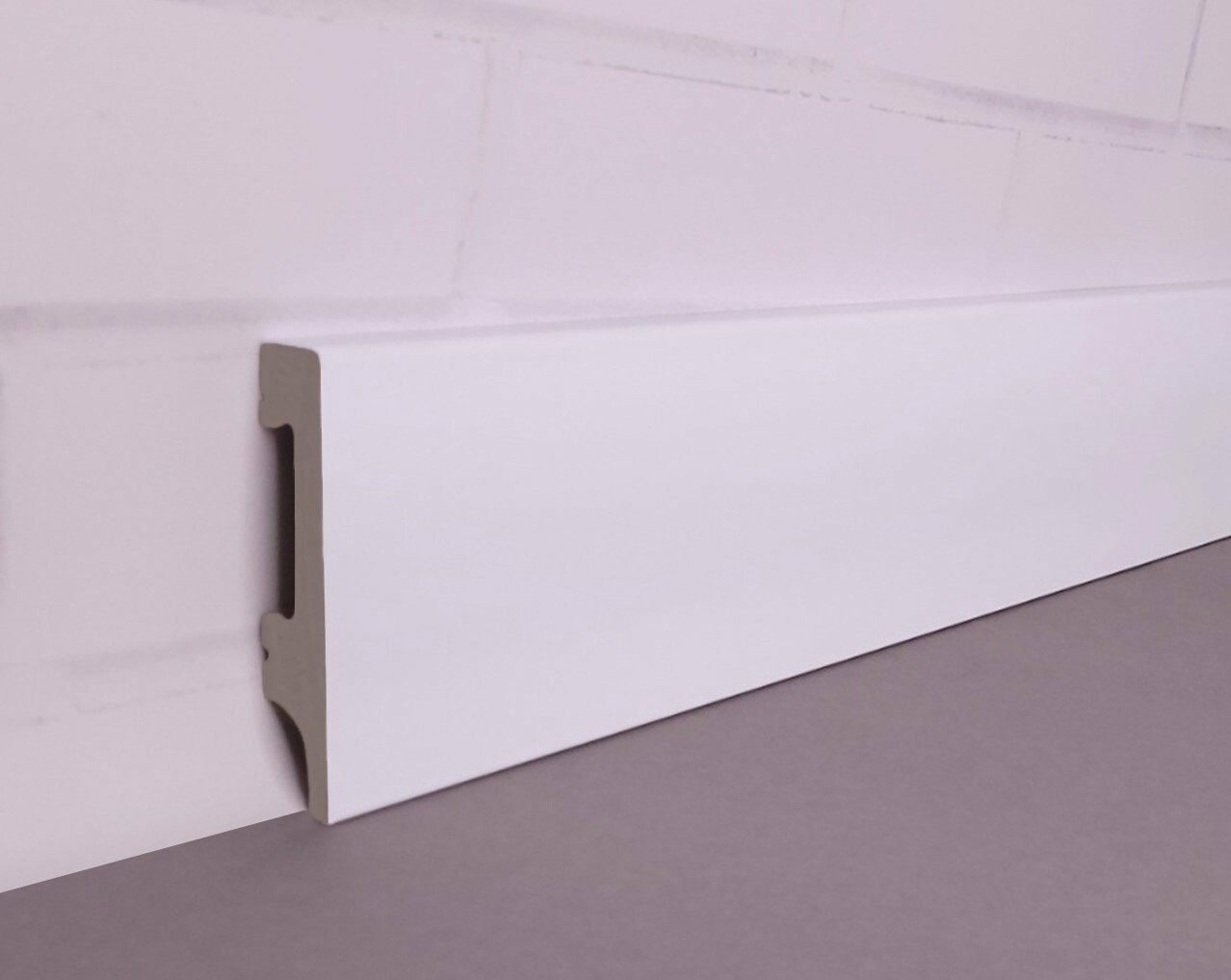 Купити плінтус для підлоги / Центр Підлоги Leone