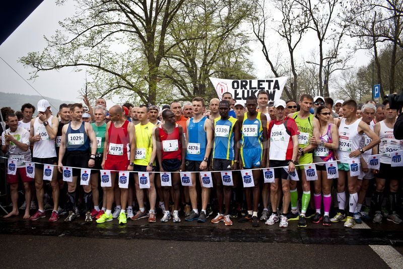 1367319871-12th-cracovia-marathon_2006729