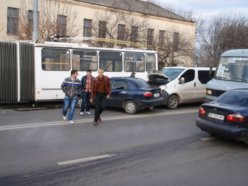 1459854_394200534044572_922369159_n