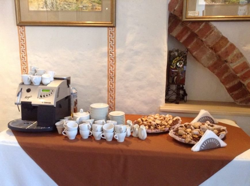 539246_561237517316656_318916323_n