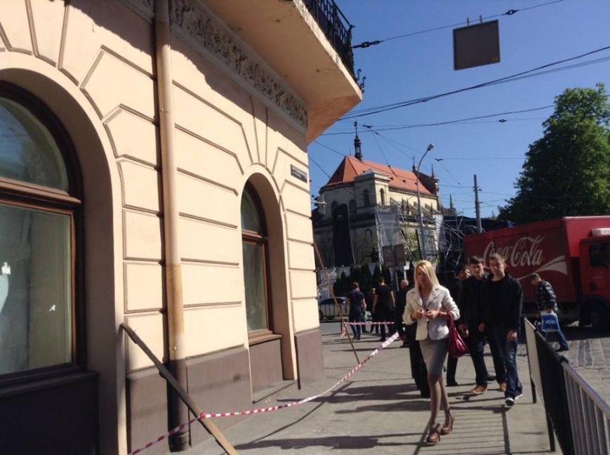 10170910_580451142061960_3011279230298847189_n