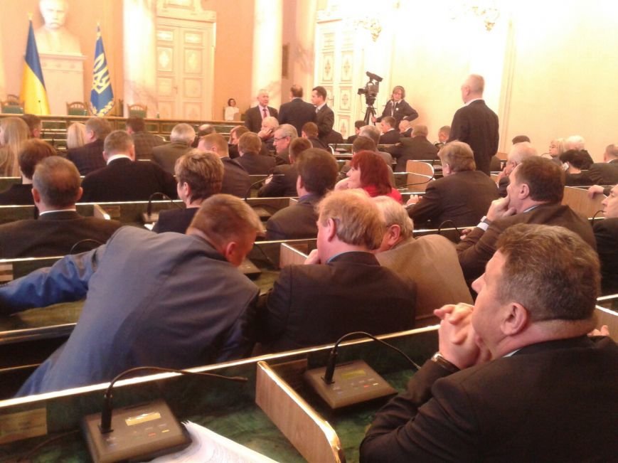 image-443e392e0efd549ad7d2e26edde43b41626cb92dfffbe1485bc0500b30eb4d72-V