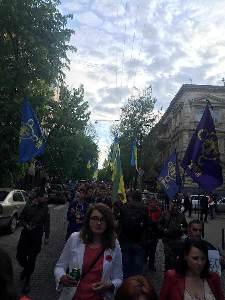 11245481_857363837671757_1872775918037054755_n