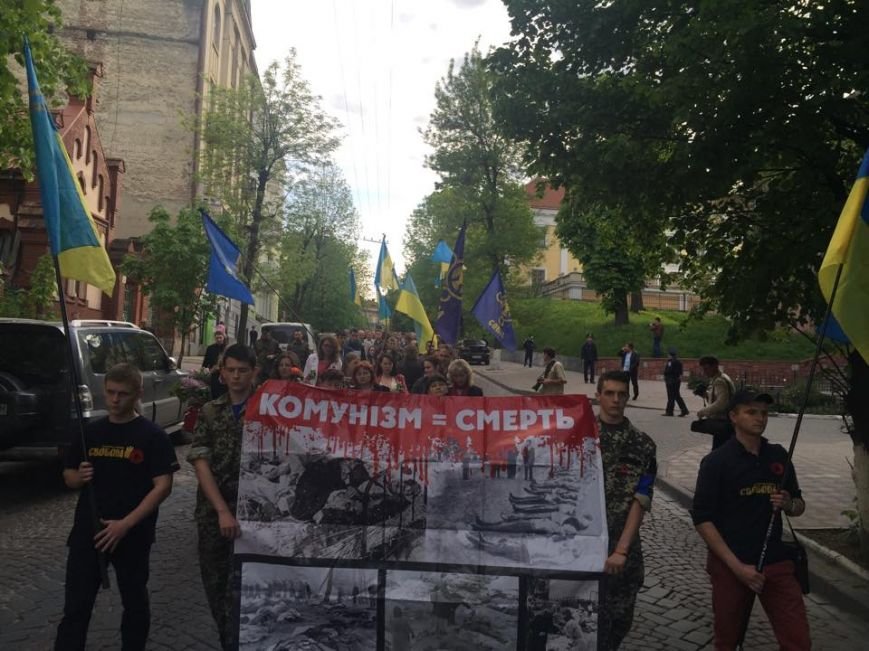 1471136_857363764338431_3399544999536400276_n