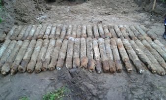 У Львові на території музичної школи виявили 55 снарядів (фото) - фото 1