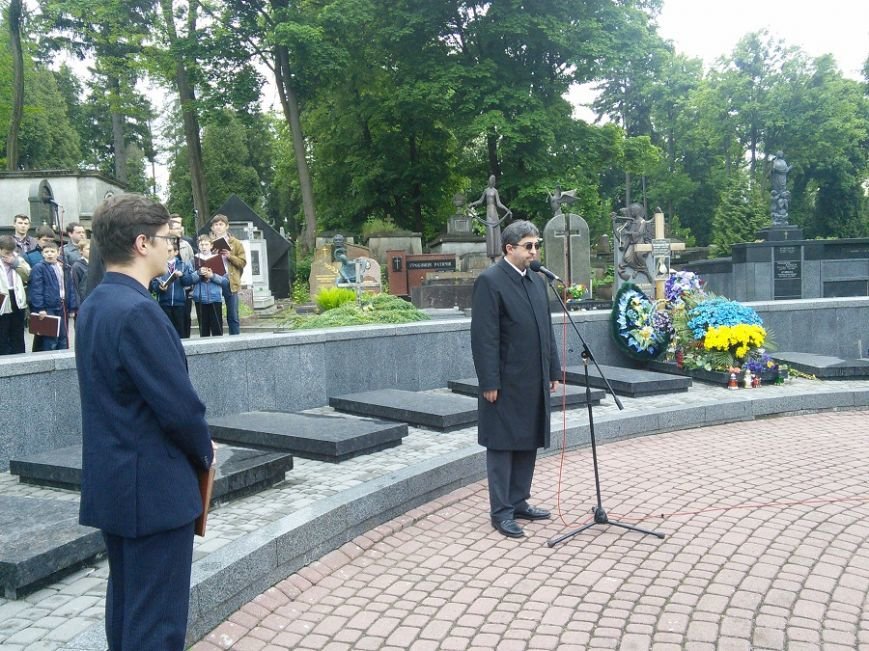 IMG_20150523_112726_1432399010