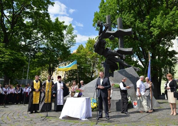 DSC_2740_1434900781_613x437.79534227241_3_0