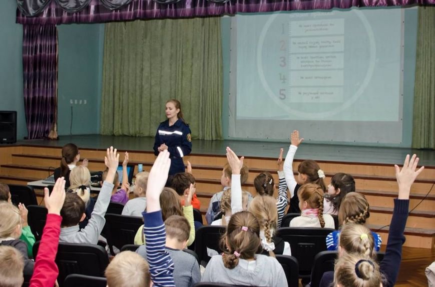 12096376_913141995433968_838722195855406100_n