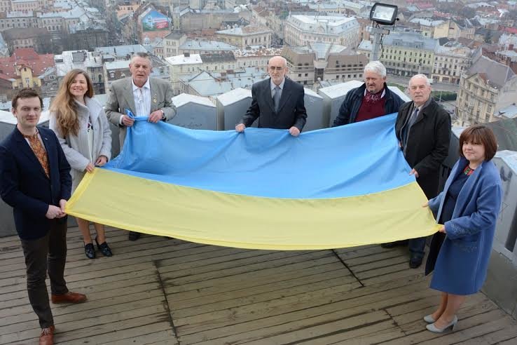 f272cb50-0cb5-494c-8a88-7289a7493fea