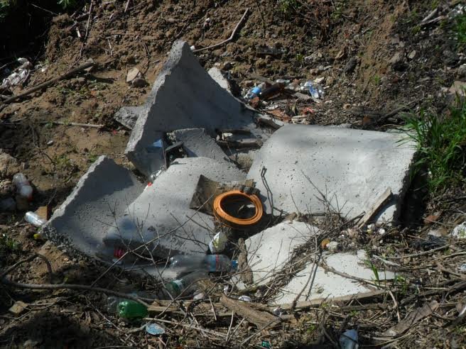 5d044235-a049-400a-ae40-33f5f2d90449